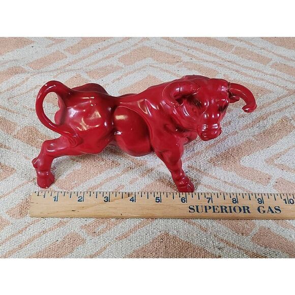 Vintage Ceramic Red Matador and Bull Statues - Picture 15 of 16